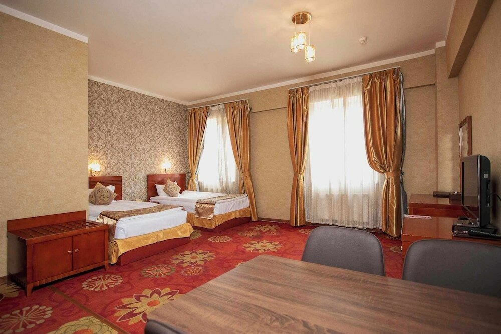 Фото Ub City Hotel