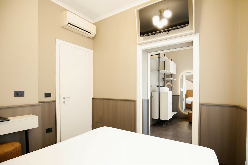 Фото The B Place