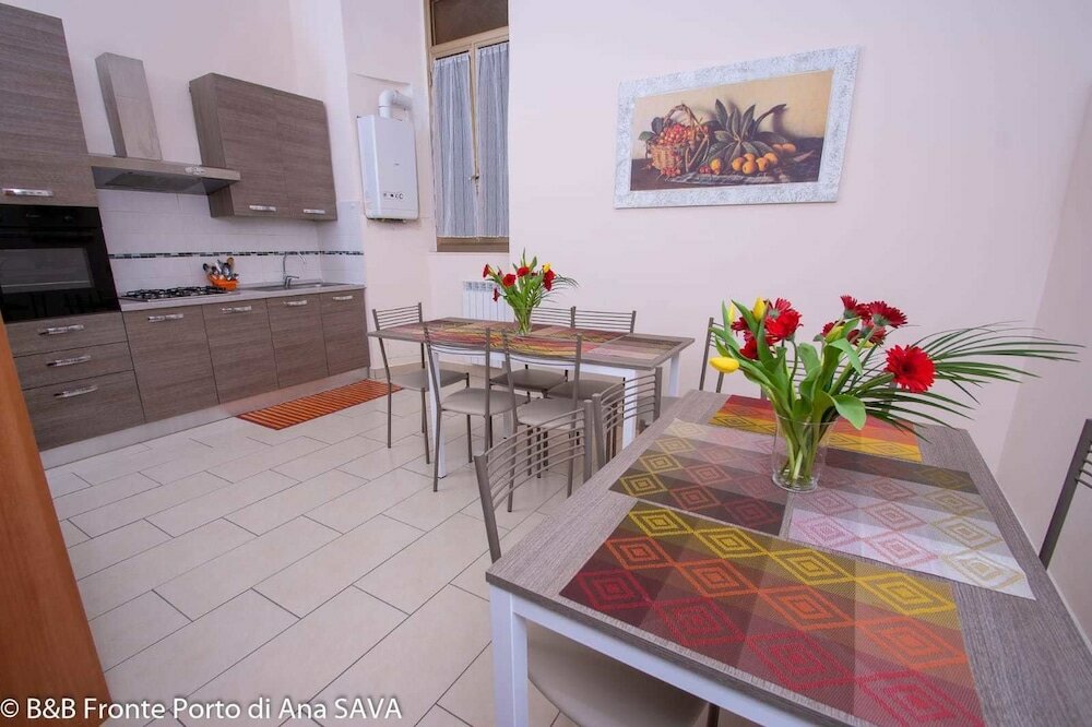 Фото Port View Guest House