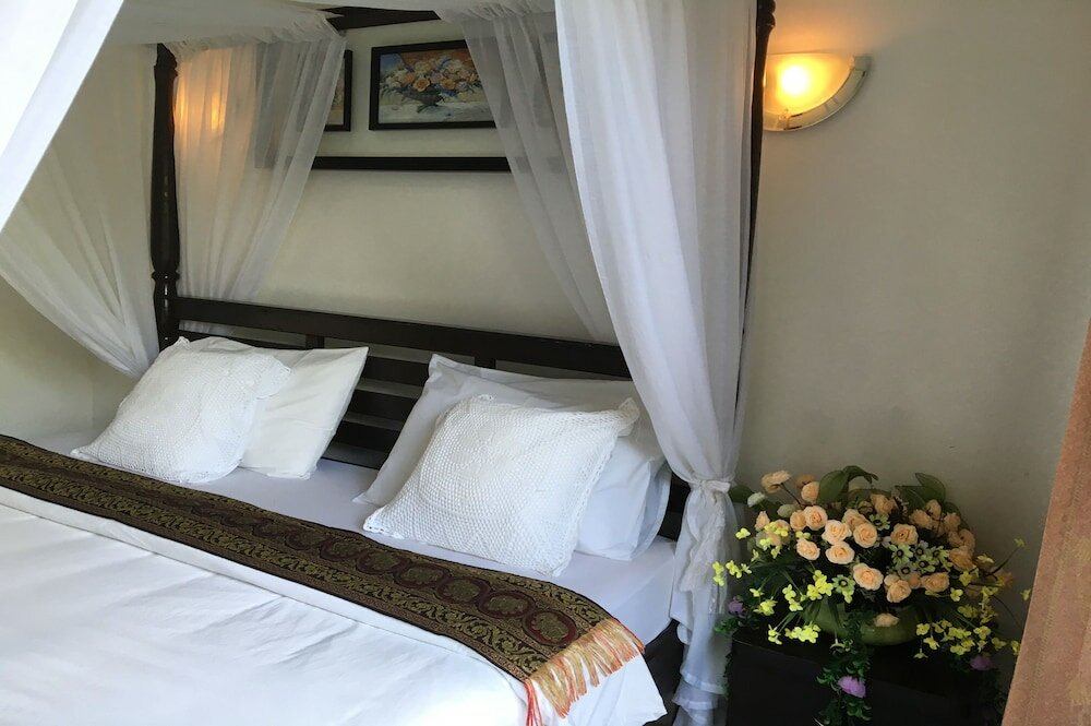 Фото White Elephant Resort