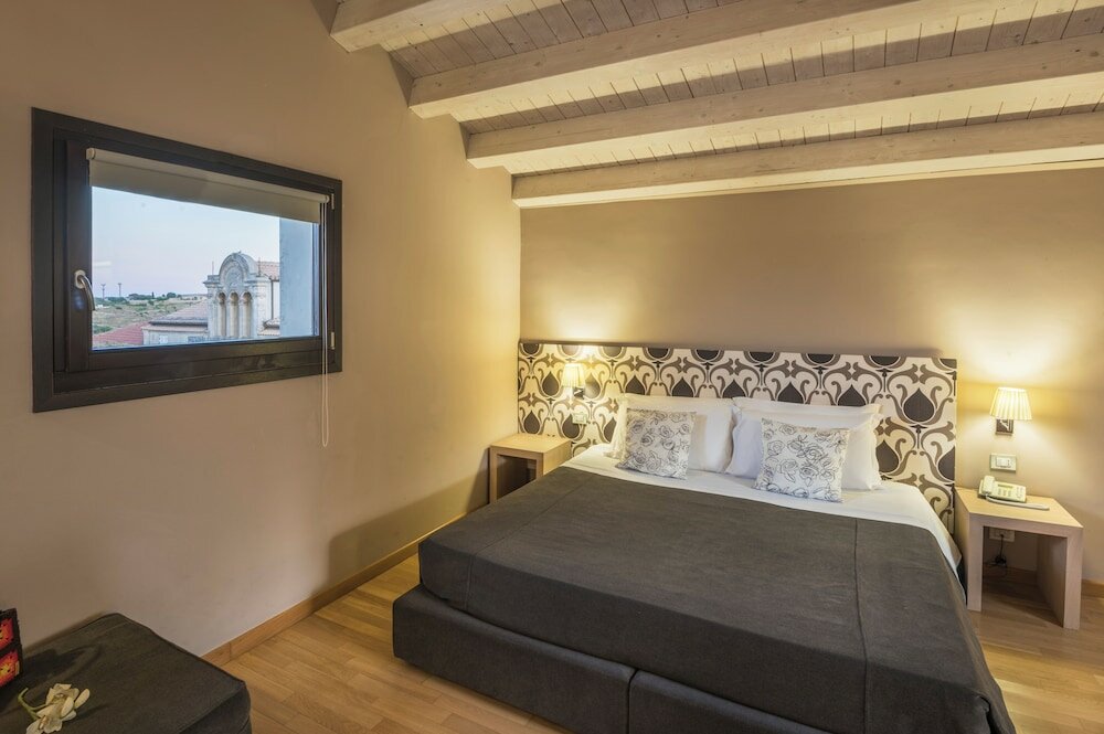 Фото Vittorio Veneto Hotel