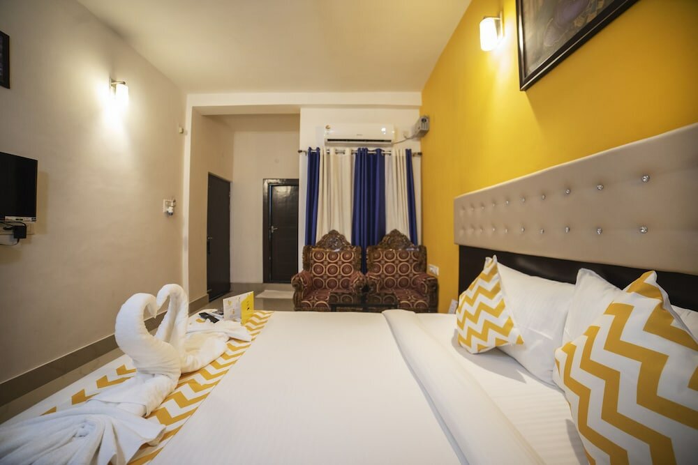 Фото Отель Yash Residency Assi Ghat