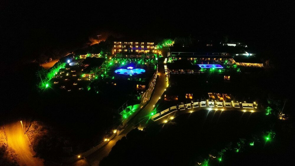 Фото Manaspark Deluxe Hotel Ölüdeniz