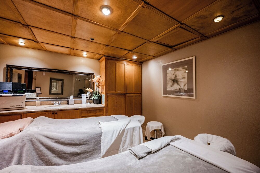 Фото Pacific Terrace Hotel