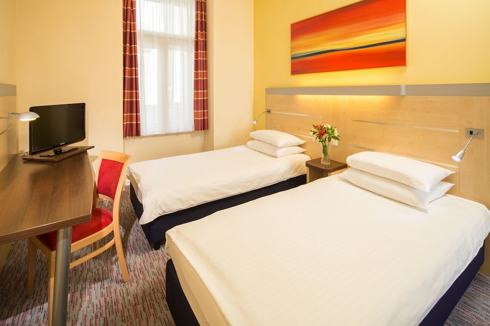 Фото Exe City Park Prague