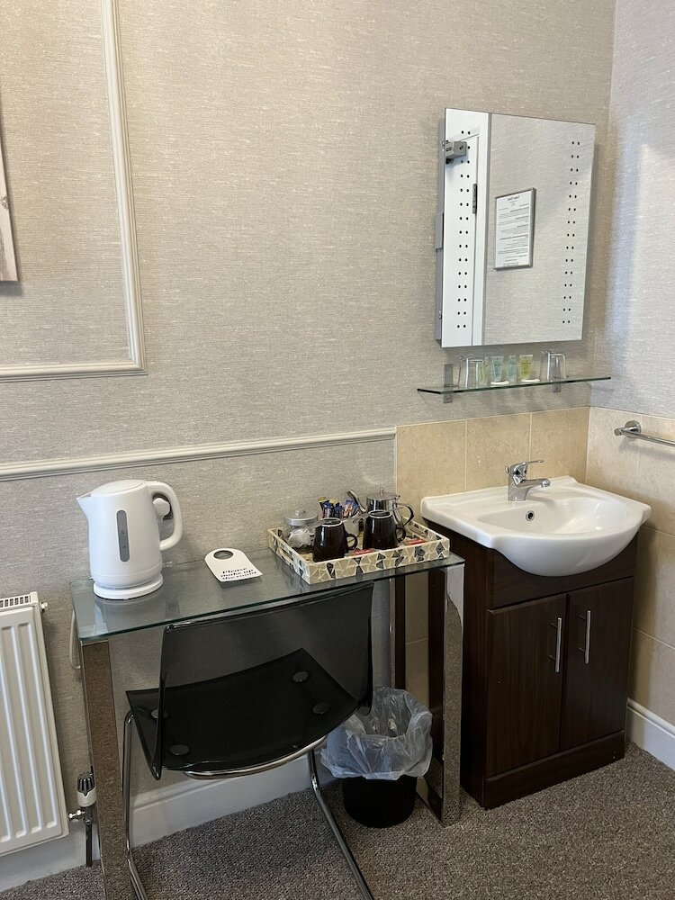 Фото Tanes Hotel