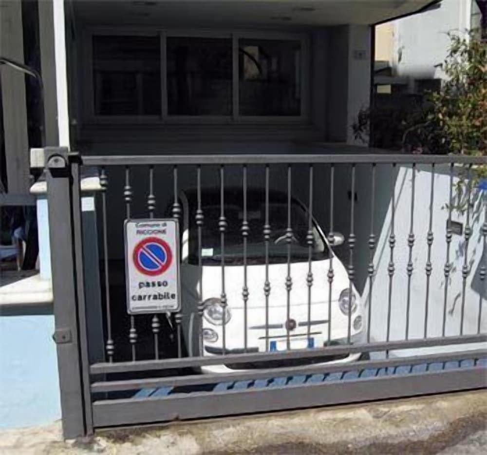 Фото Hotel Villa Mare