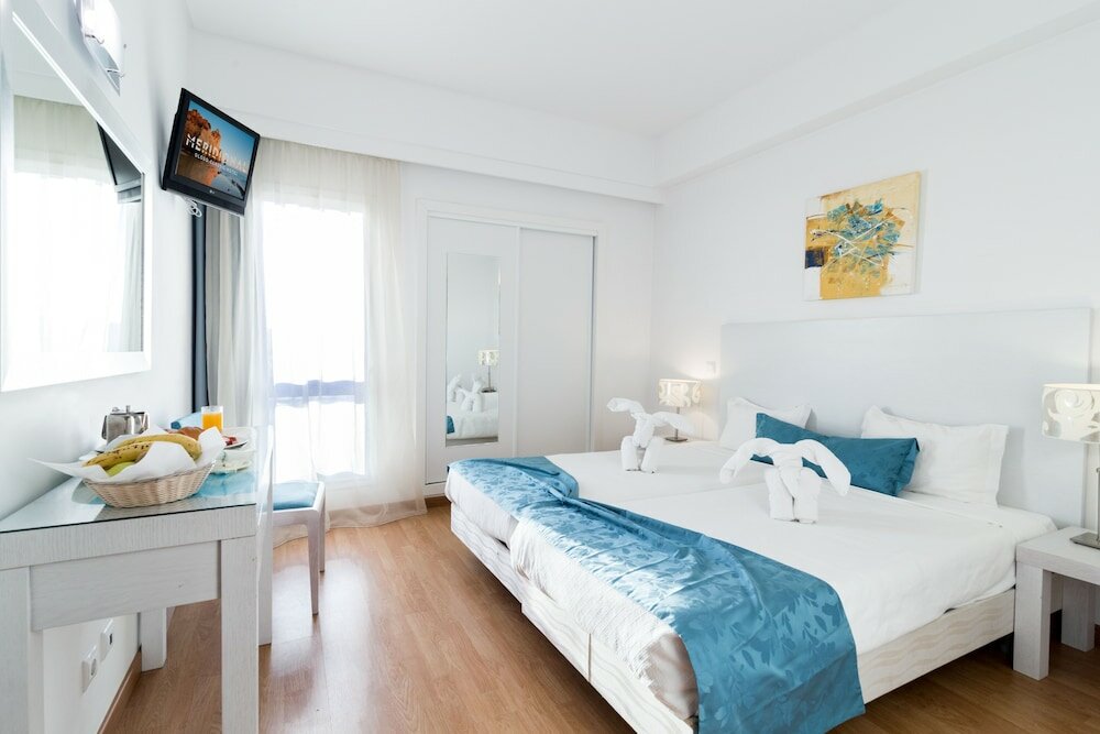 Фото Hotel Trafalgar