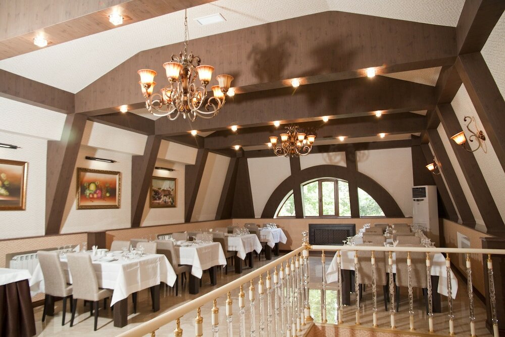 Фото Karat Inn Hotel