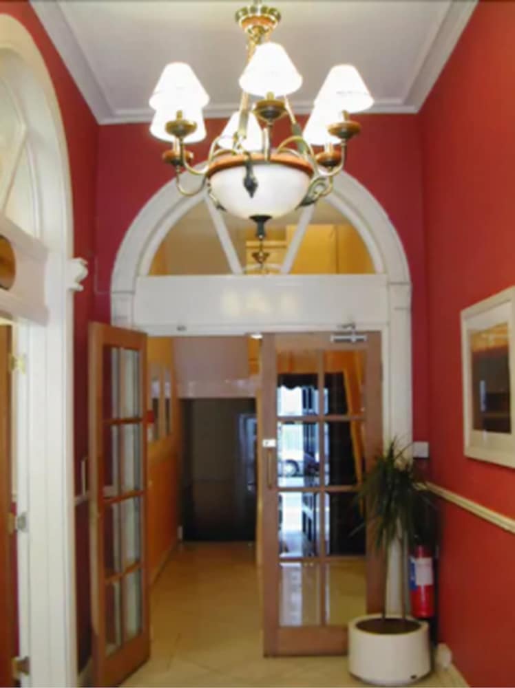 Фото My Place Hotel