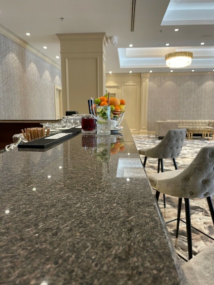 Фото Astoria Grand Hotel