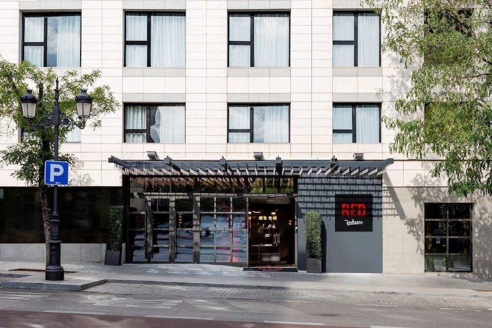 Фото Radisson Red Madrid