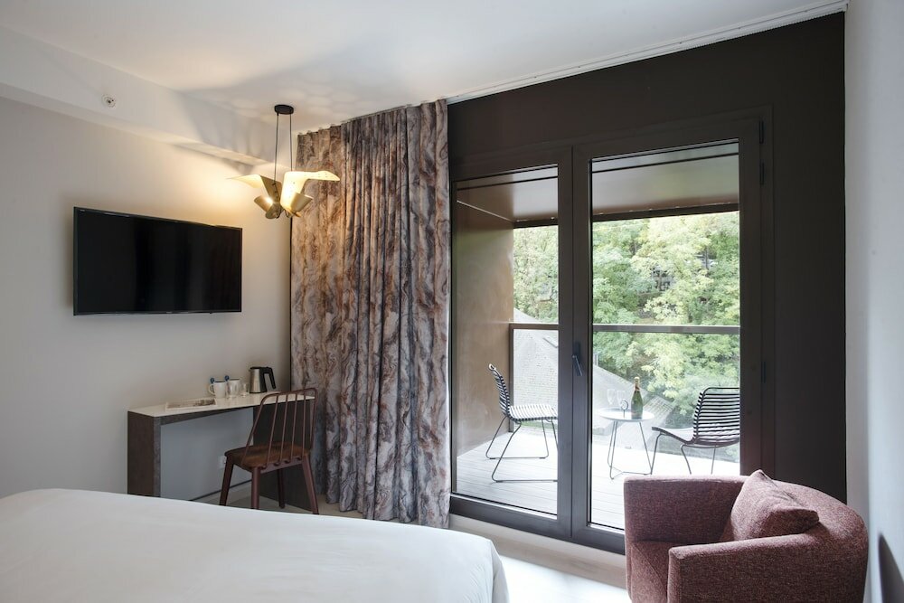 Фото Отель Axel San Sebastián - Adults Only