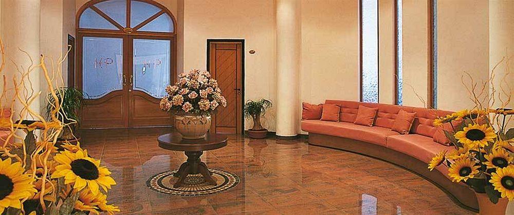 Фото Pamaran Hotel