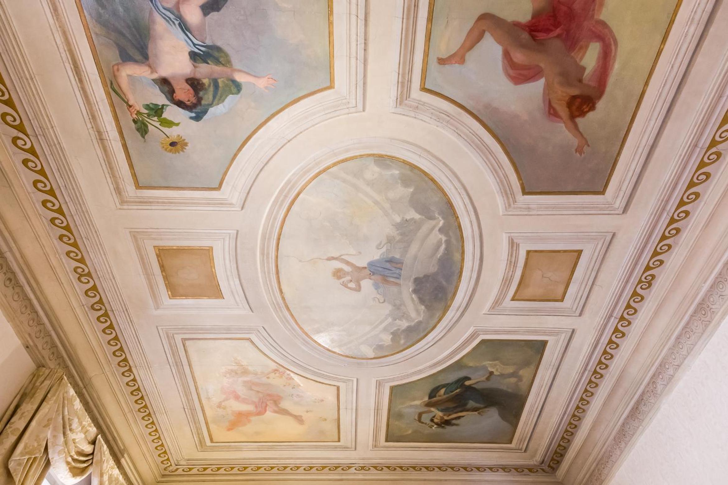 Фото Affreschi Su Roma Luxury B&b