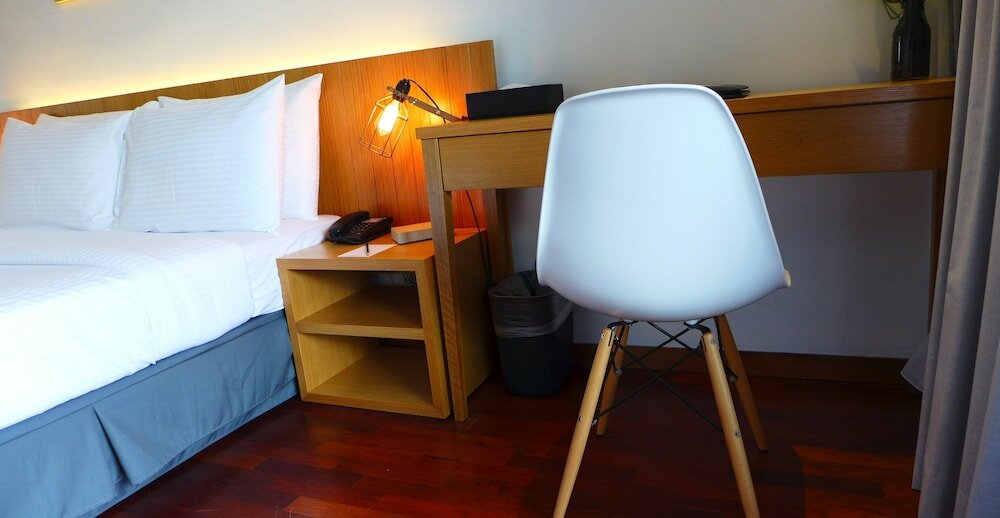 Фото Quayside Hotel