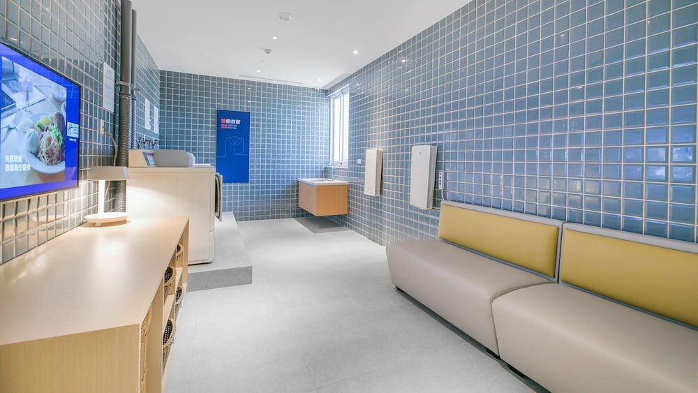 Фото Holiday Inn Express Taichung Fengchia, an Ihg Hotel