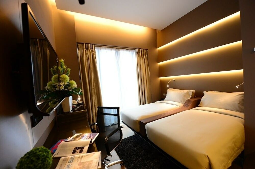 Фото отеля 3