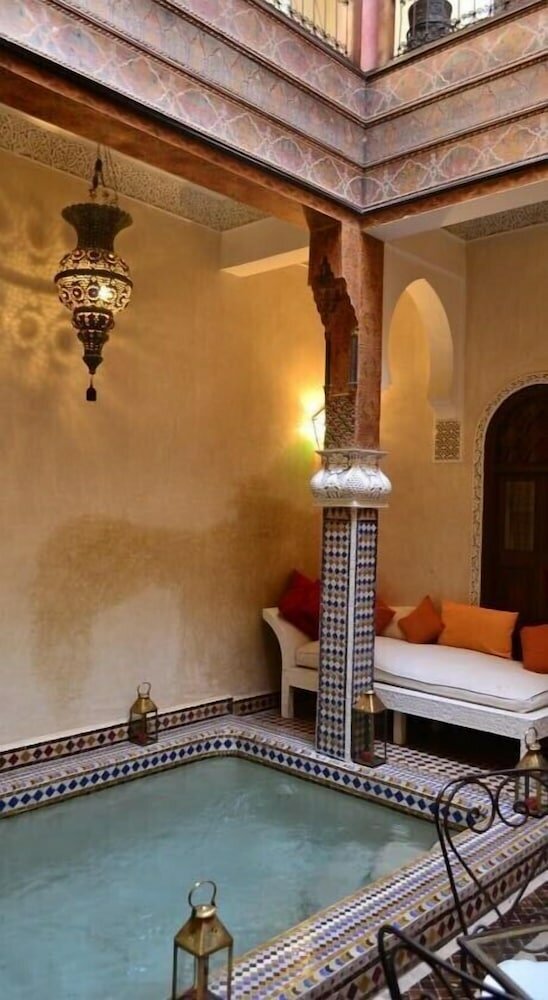 Фото Riad Charik