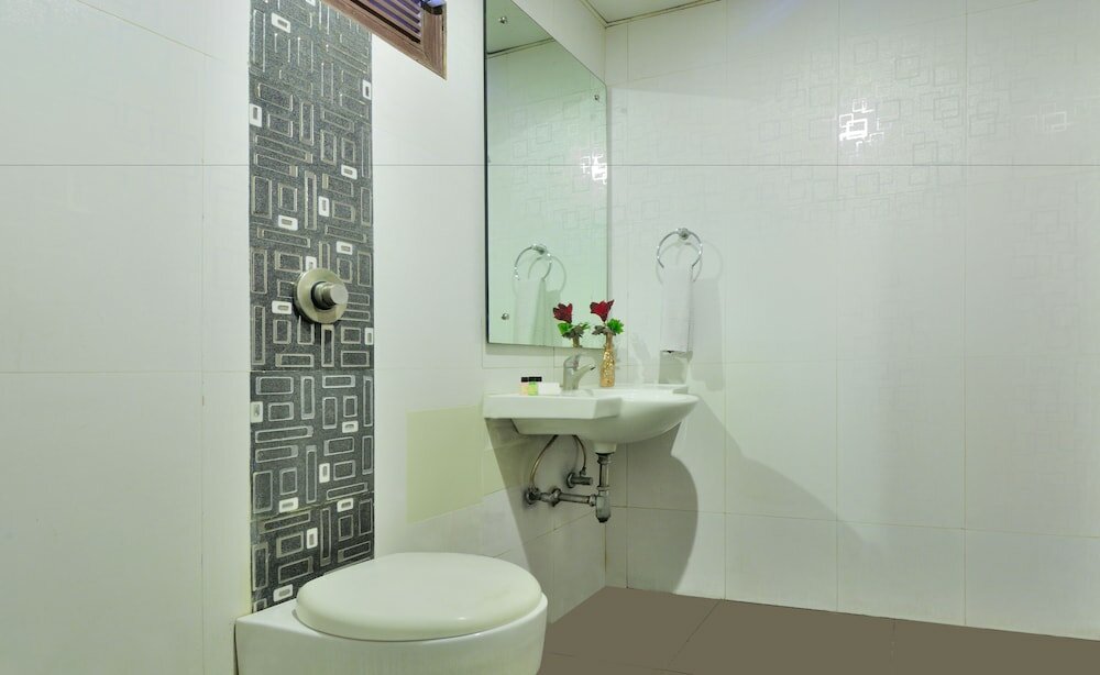 Фото Hotel The Raj, New Delhi