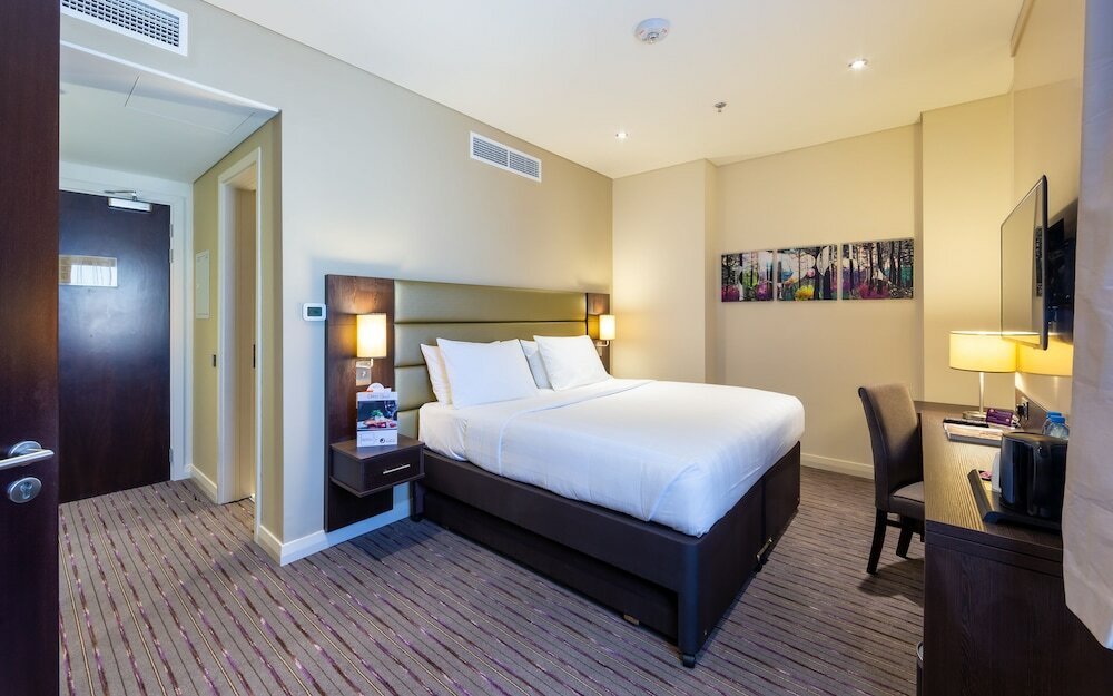 Фото Premier Inn Doha Airport