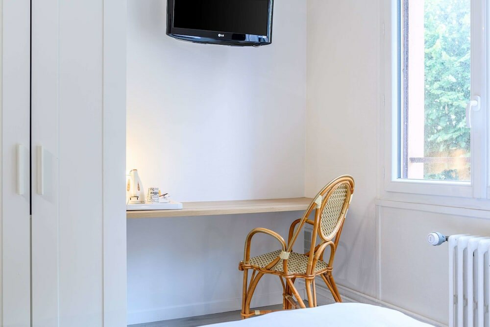 Фото Comfort Hotel Alba Rouen