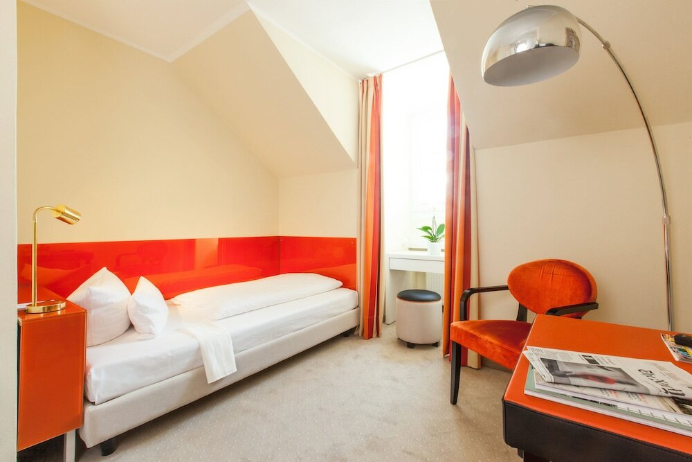 Фото Hotel an der Oper