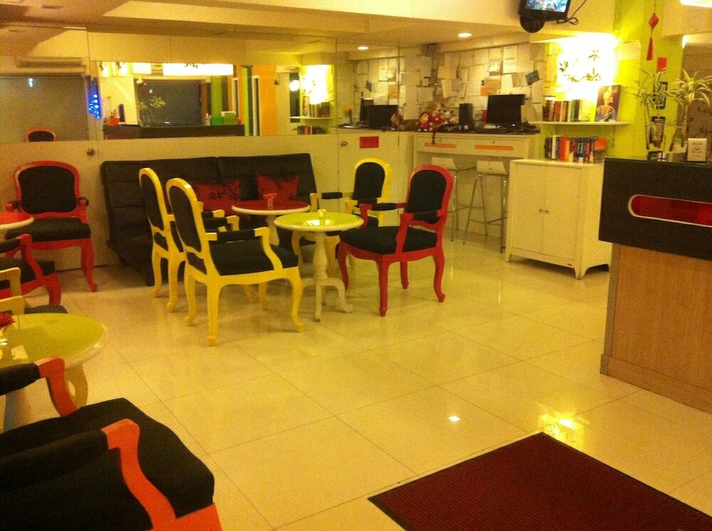 Фото The Inn Saladaeng