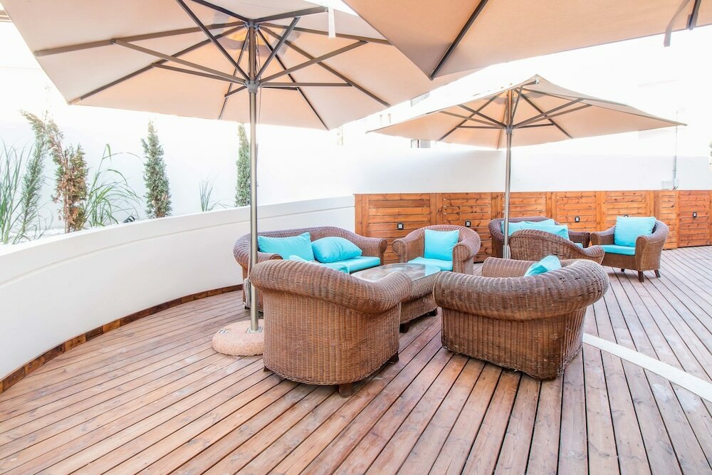 Фото Sunny Days Hotel