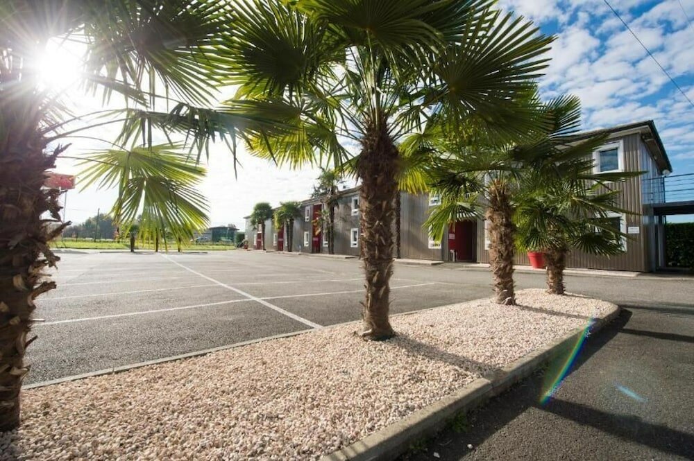 Фото Fasthôtel Pau Lescar