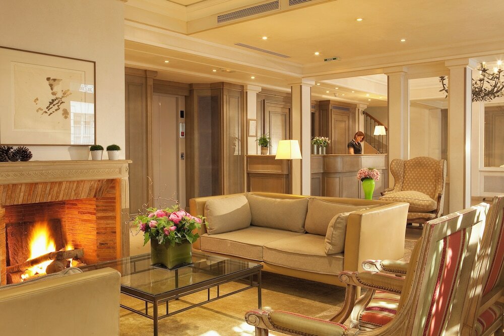 Фото Hôtel de l'Arcade