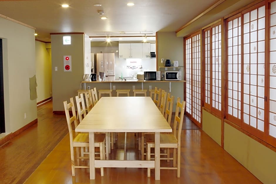 Фото Khaosan Kyoto Guesthouse