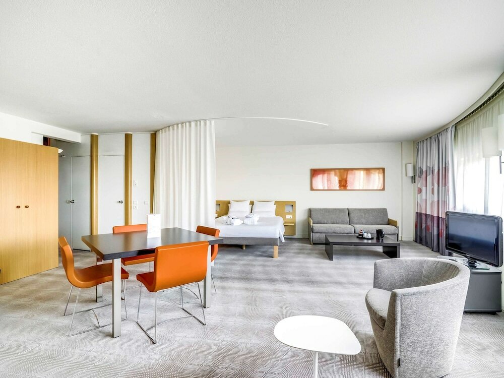Фото Novotel Paris Orly Rungis