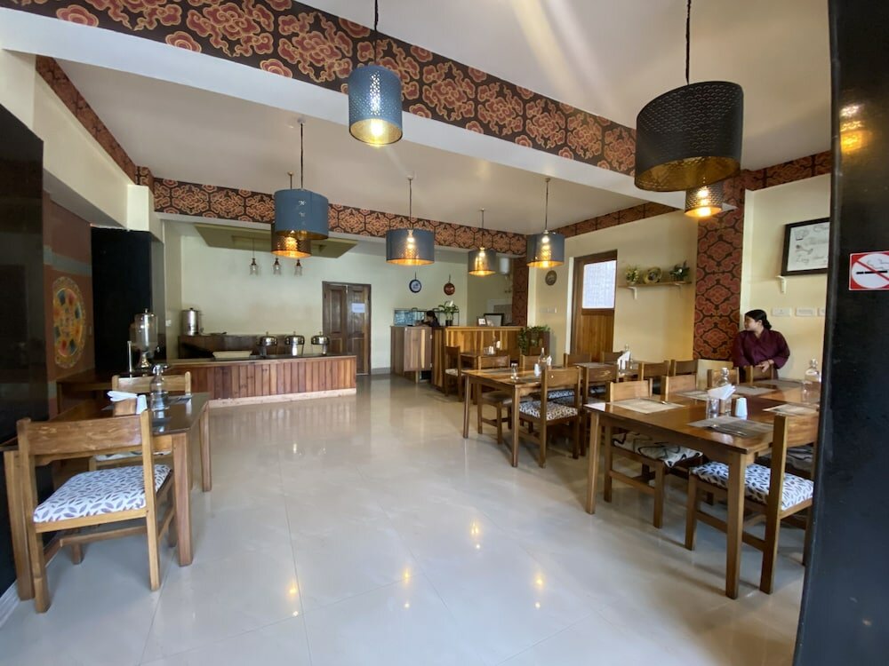 Фото Khamsum Inn