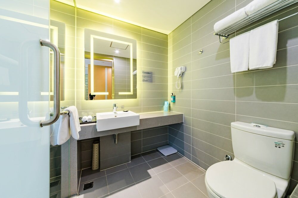 Фото Holiday Inn Express Shijiazhuang Heping, an Ihg Hotel