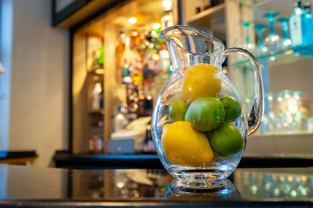 Фото Osborne Hotel