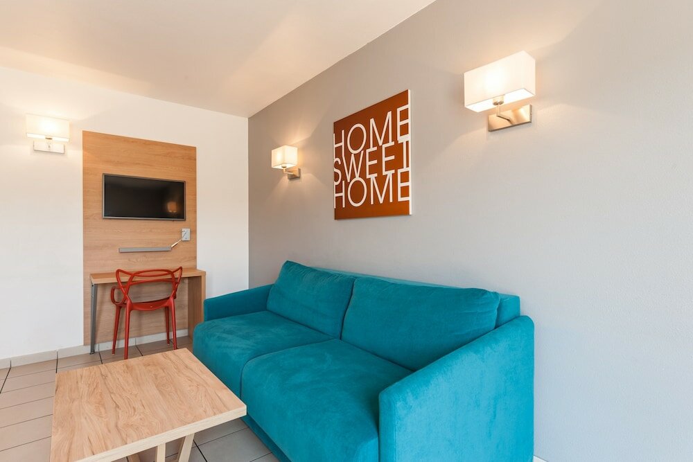 Фото Residhotel Marseille Grand Prado