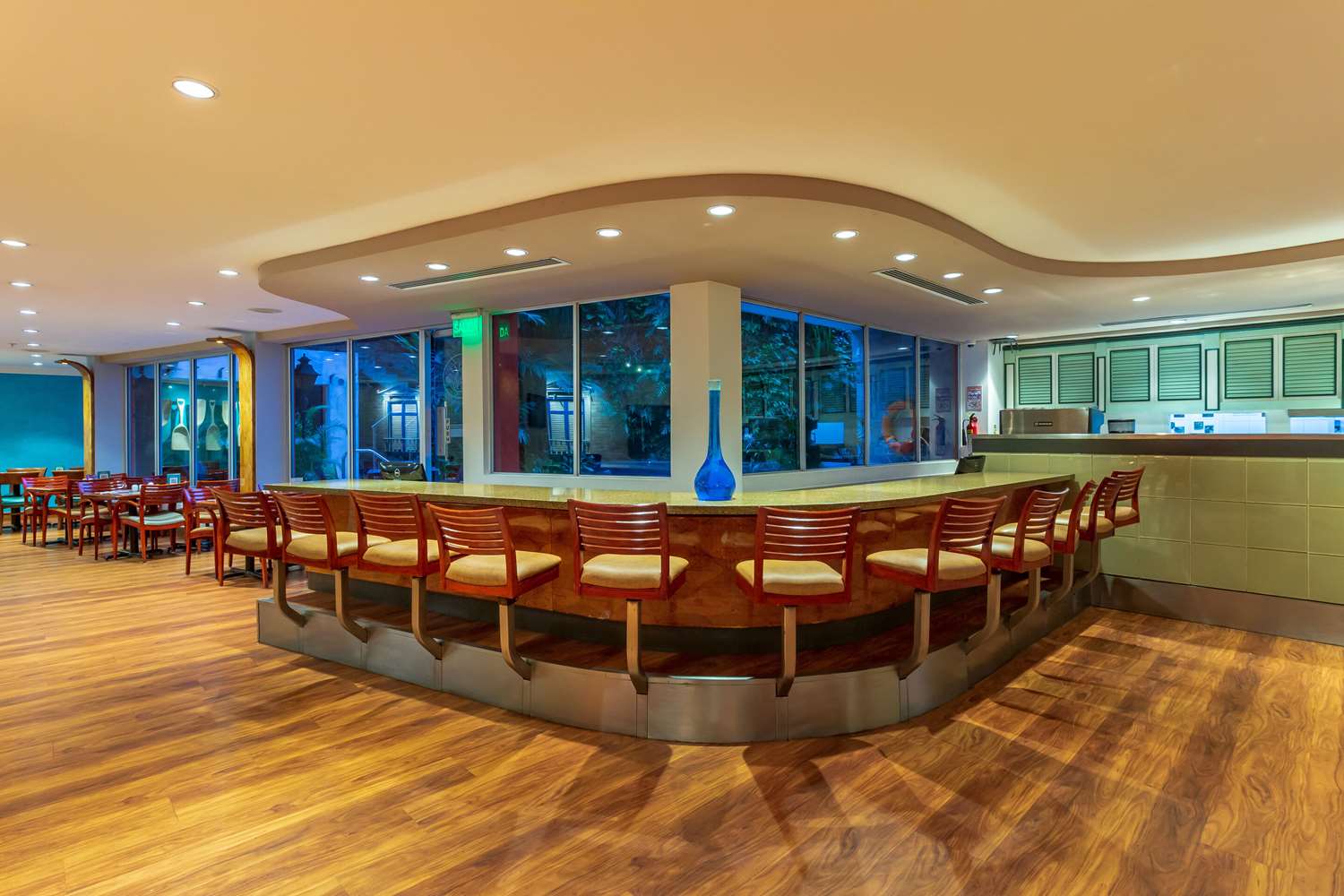 Фото Grand Hotel Guayaquil, Ascend Hotel Collection