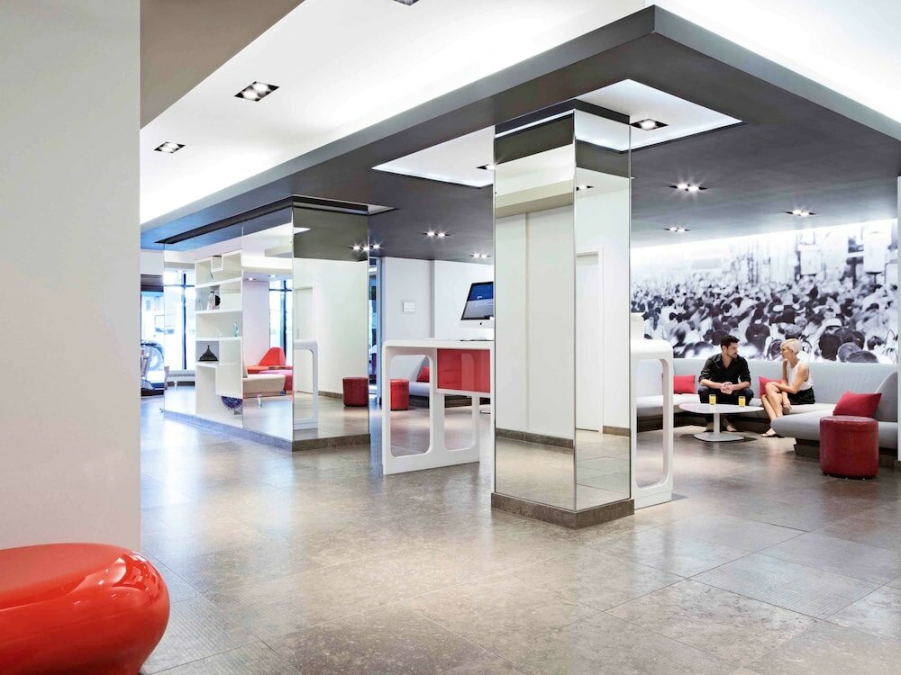 Фото Novotel Montreal Centre