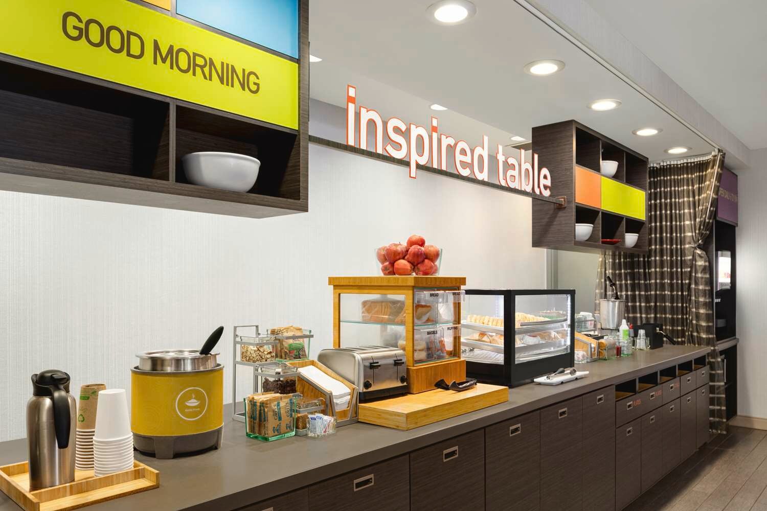 Фото Home2 Suites by Hilton - Oxford