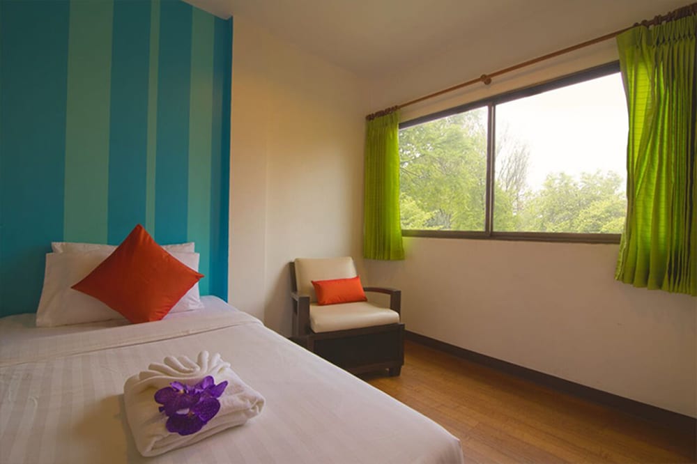 Фото Woraburi Sukhumvit Hotel & Resort