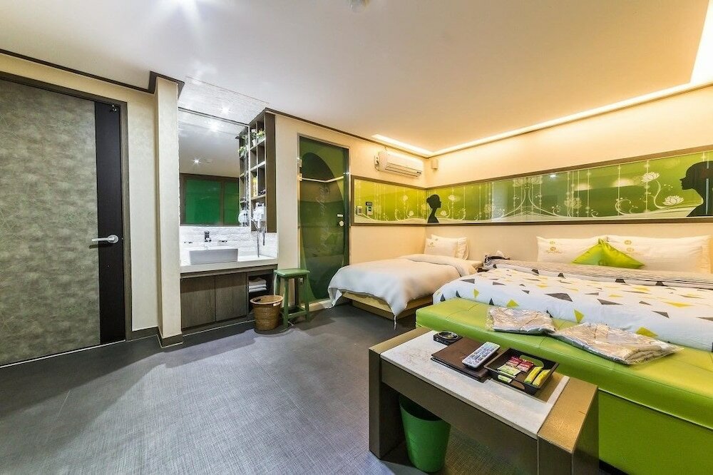 Фото Major Hotel