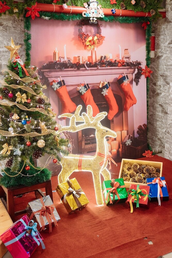 Фото Honeymoon Hotel & Apartment