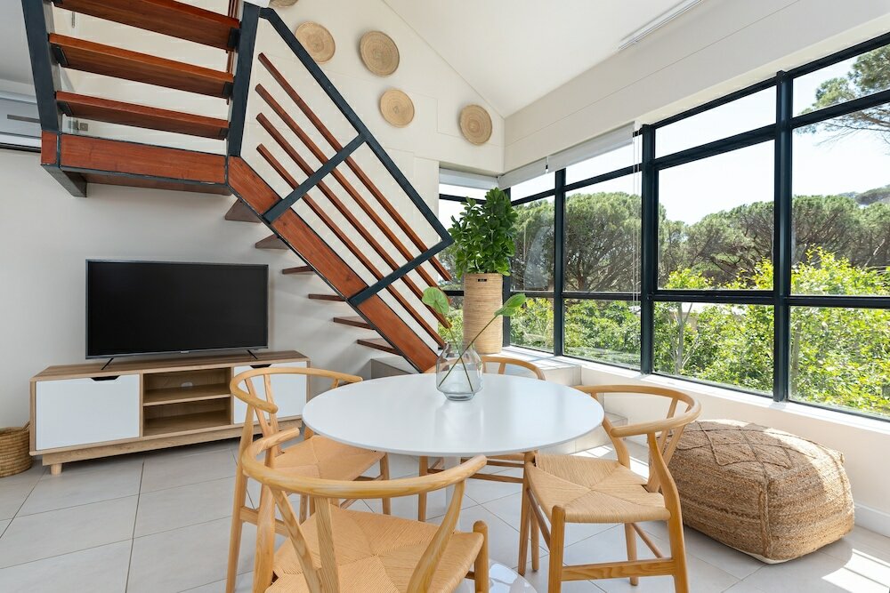 Фото The Glen Apartments