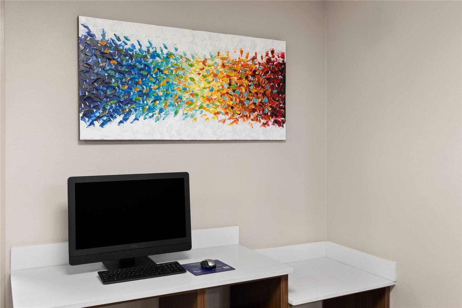 Фото La Quinta Inn & Suites by Wyndham Houston Stafford Sugarland