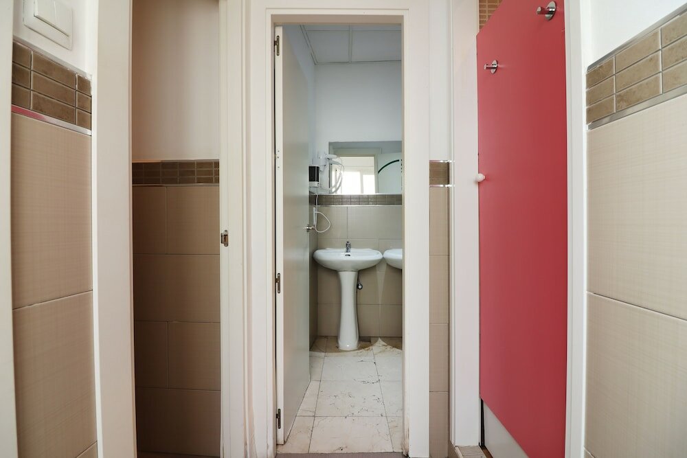 Фото Feel Hostels City Center