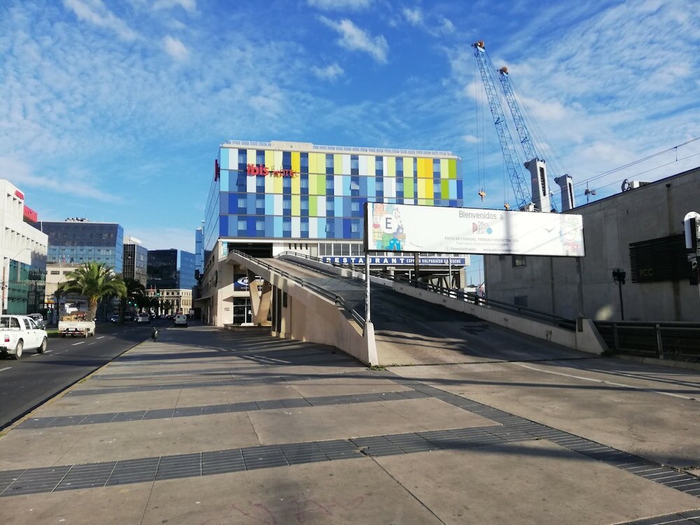 Фото Ibis Valparaiso