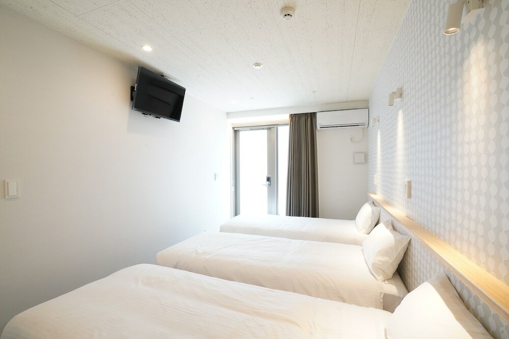 Фото U-Hotel Takadanobaba