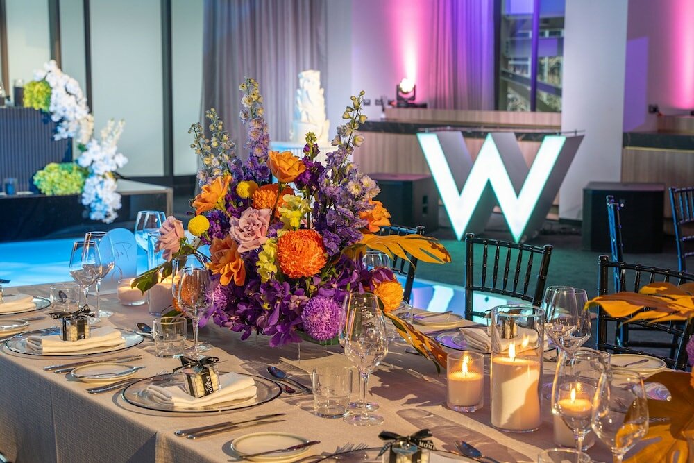 Фото W Melbourne