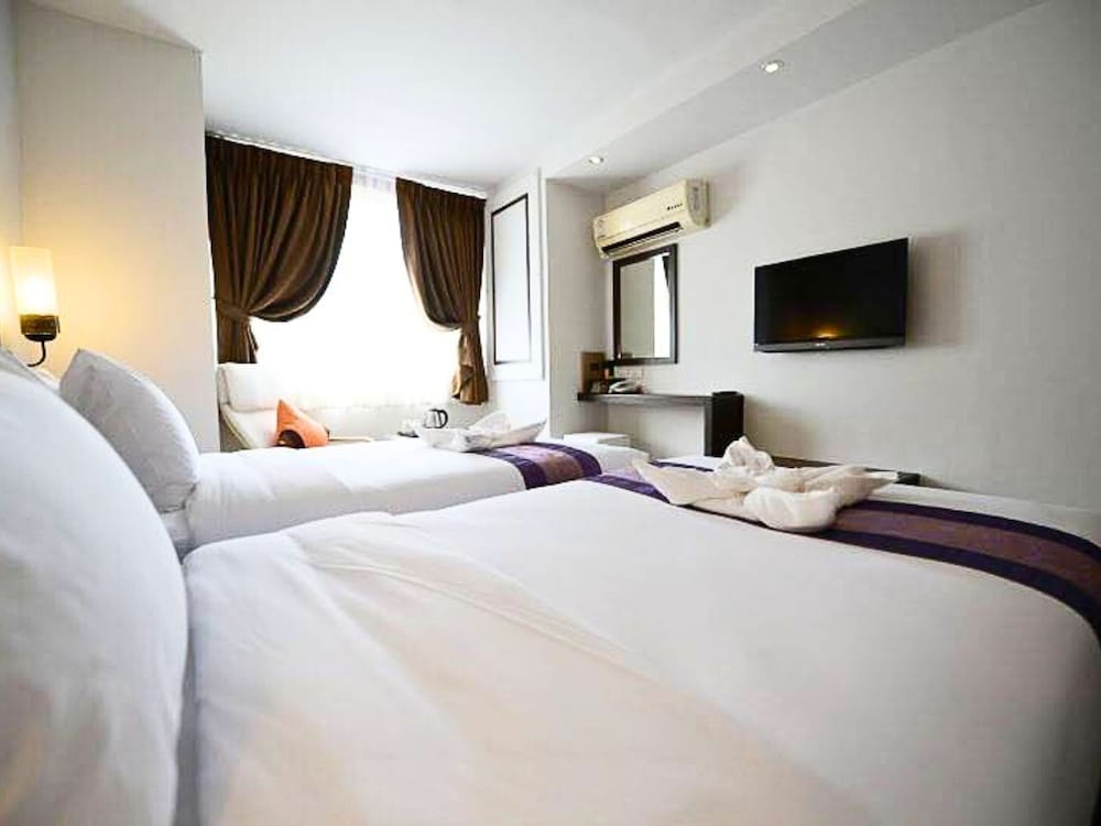 Фото отеля 3